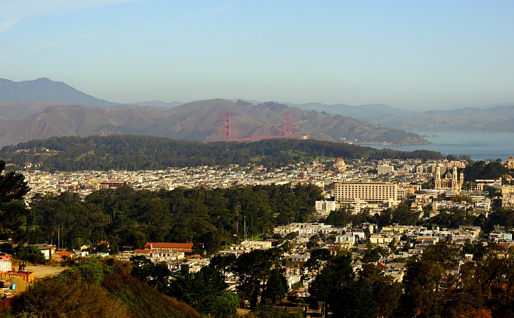 Twin Peaks San Francisco: Amazing Views High Above the SF Bay