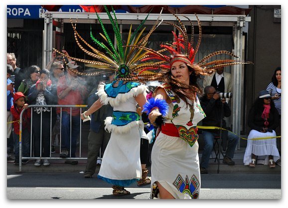 mardi gras street fairs