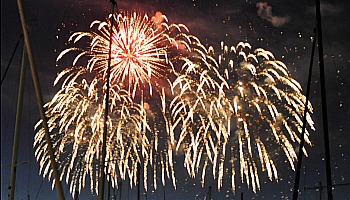 San Francisco Giants Fireworks Night for early 4th of July at