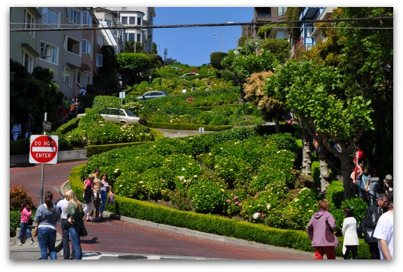 A look up at Lombard street from the bottom of the hill on Leavenworth