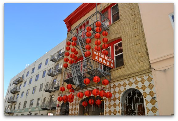 The outside of the Ma Tsu Temple in Chinatown